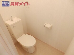 亀山マンションB棟の物件内観写真